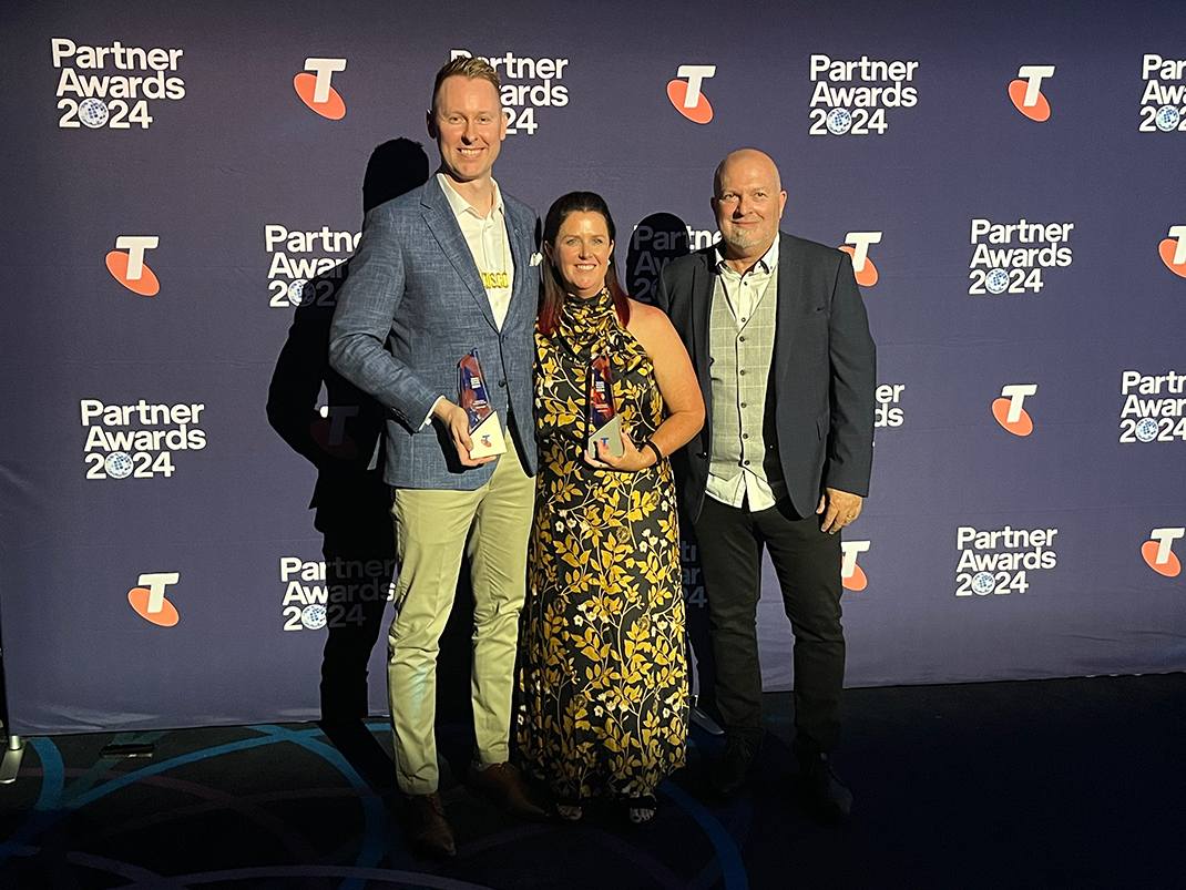 Peter Carr Telstra Customer Excellence Award